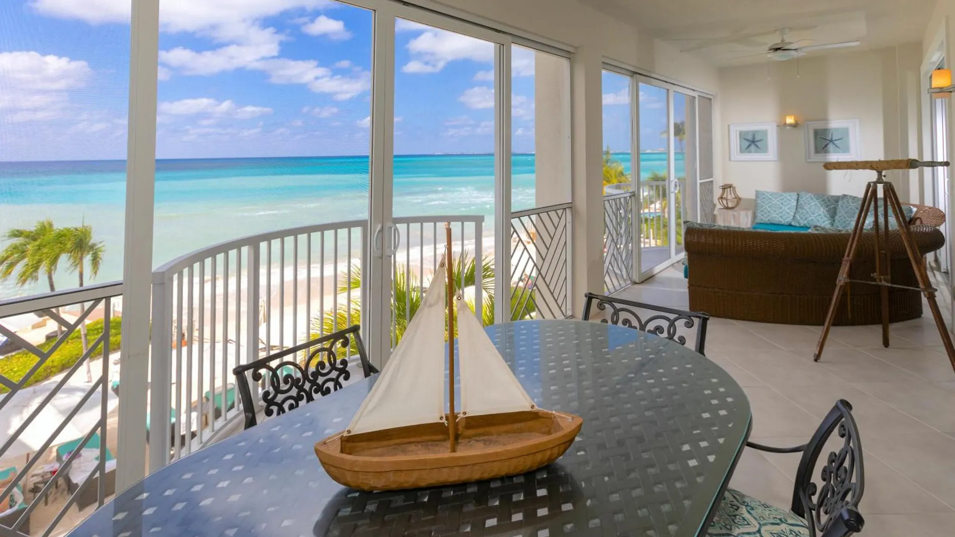 Apartment South Bay Beach Club 11 - 4 Bedroom 4 Bathroom Unit Seven Mile Beach