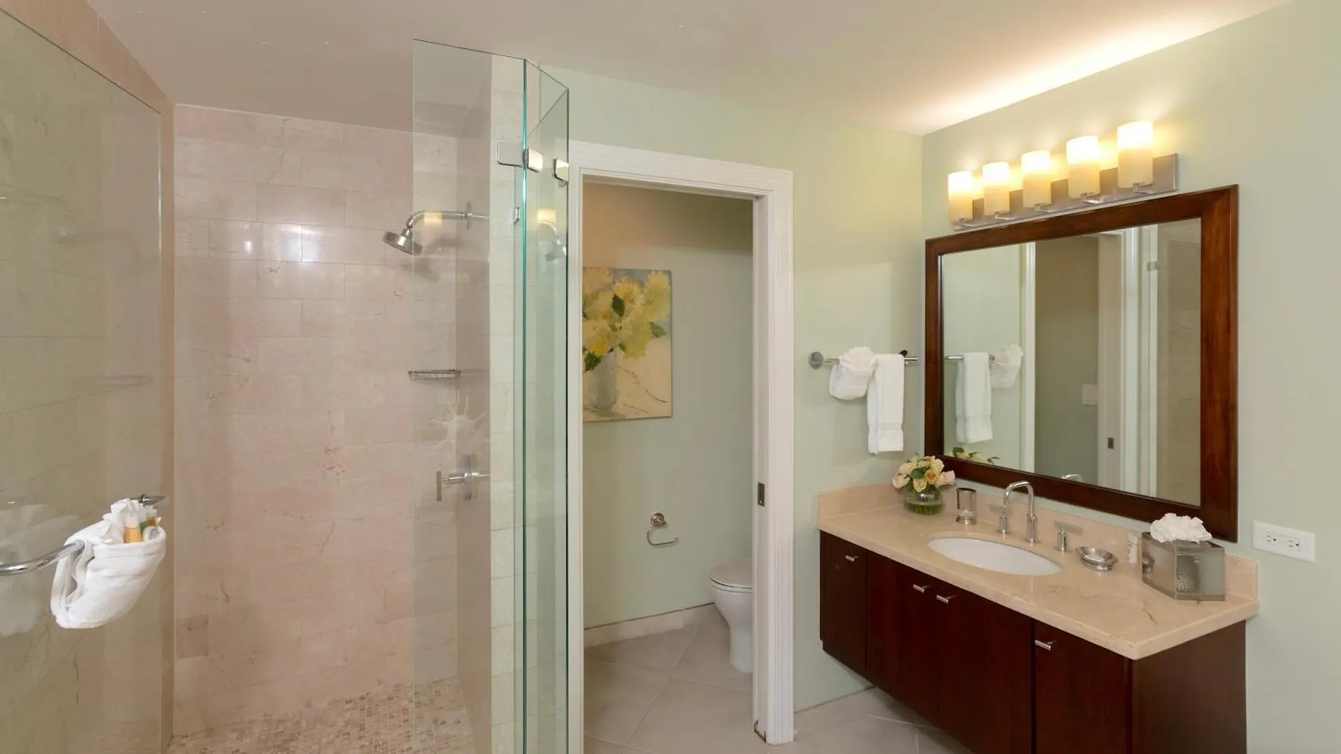 Apartment South Bay Beach Club 11 - 4 Bedroom 4 Bathroom Unit Seven Mile Beach